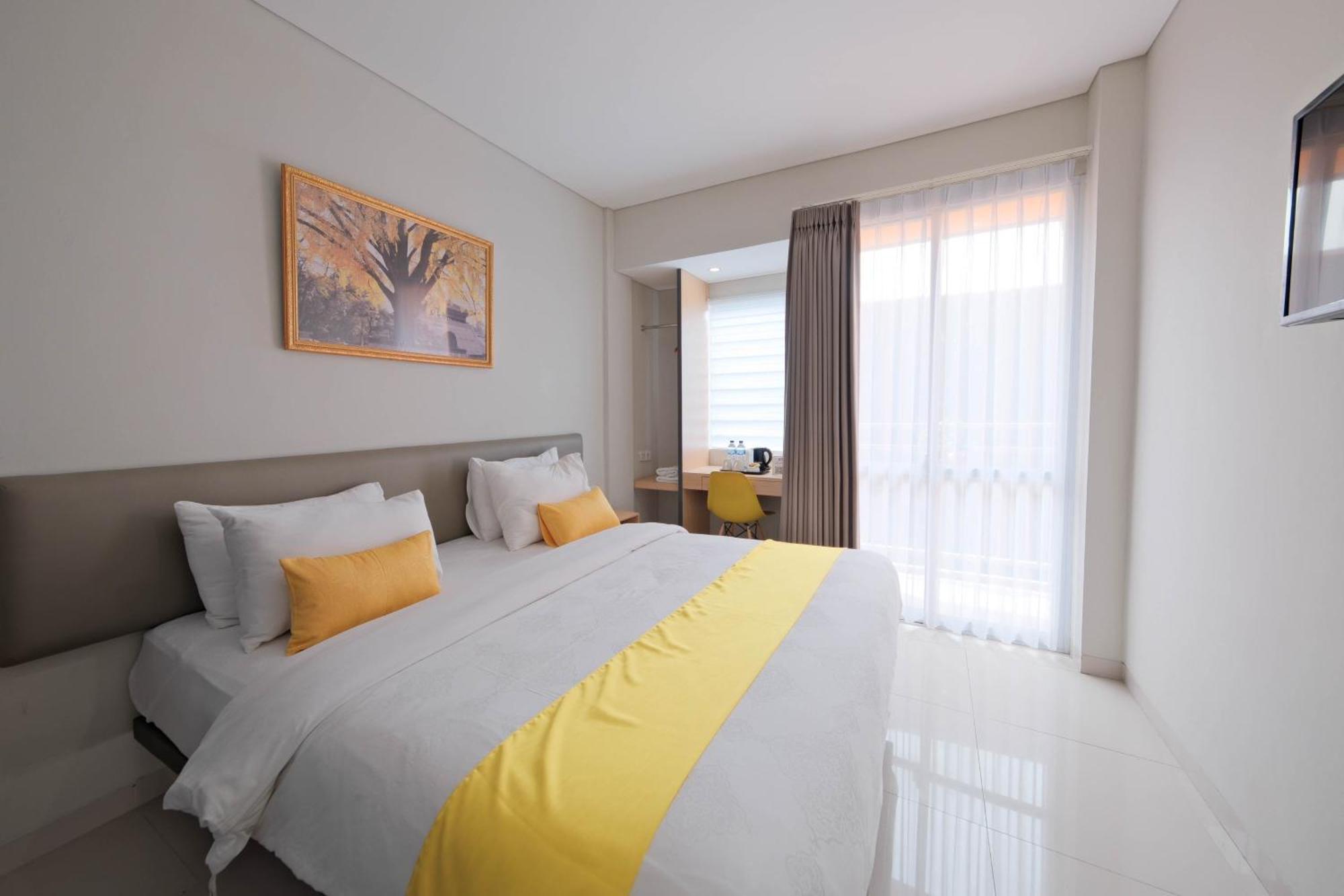 S101 Hotels Semarang Eksteriør billede
