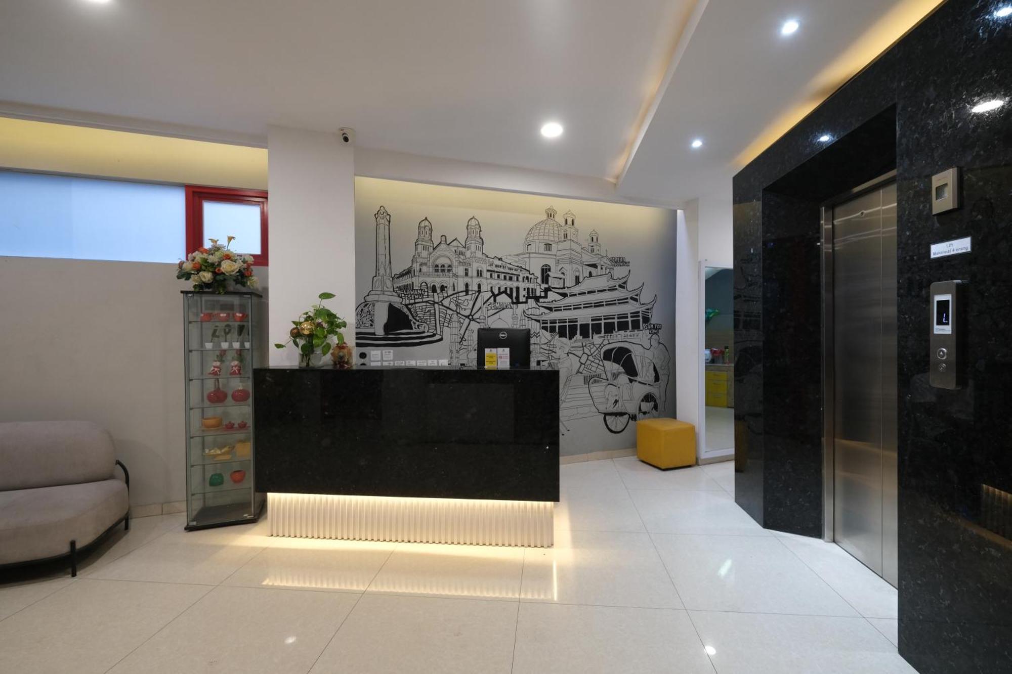 S101 Hotels Semarang Eksteriør billede